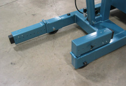 Floor Crane - Adjustable Bumper